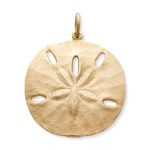 Sand Dollar Pendant in 14K Yellow Gold